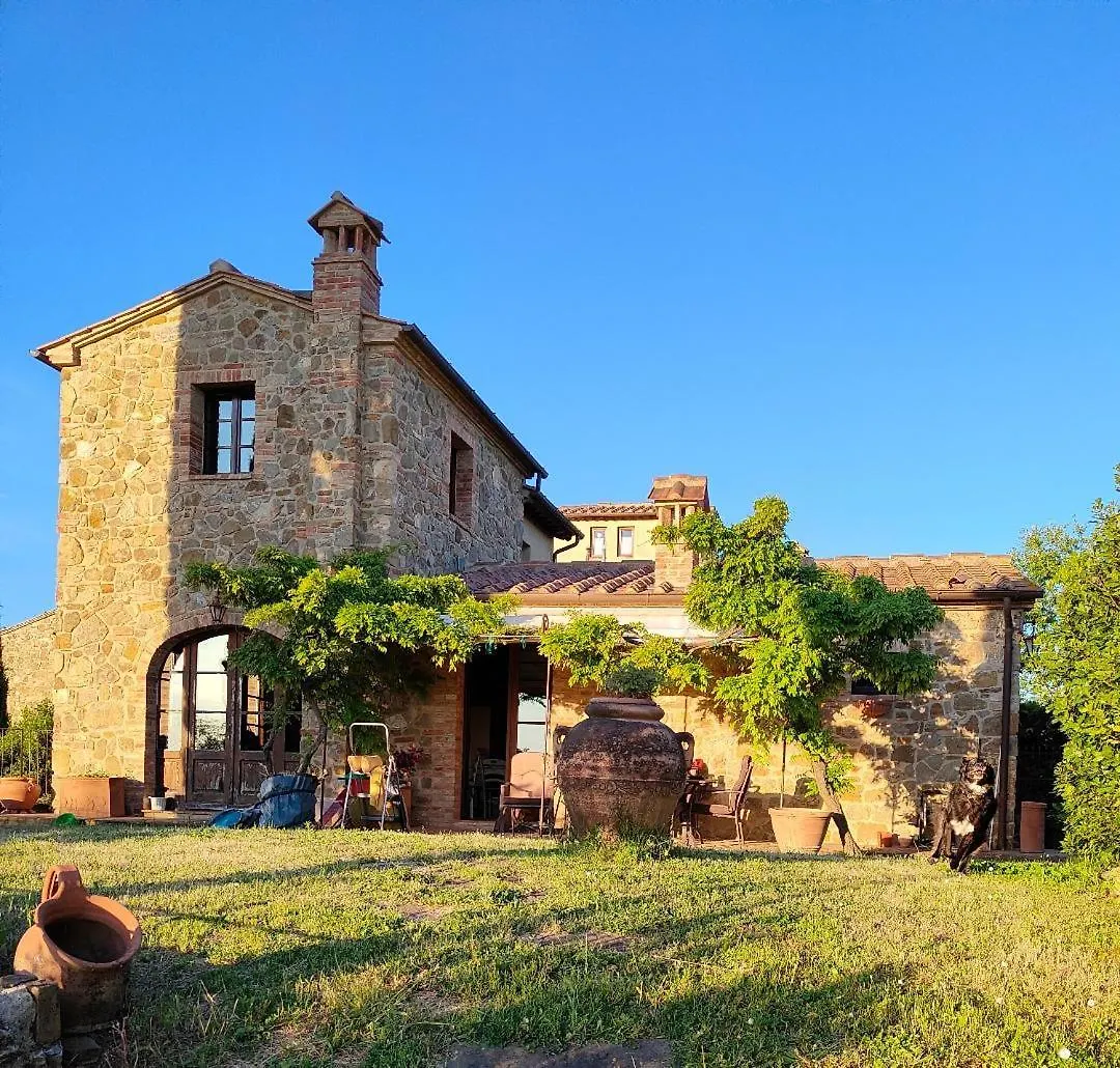 Passiontoscane San Giovanni dʼAsso 0*,  إيطاليا