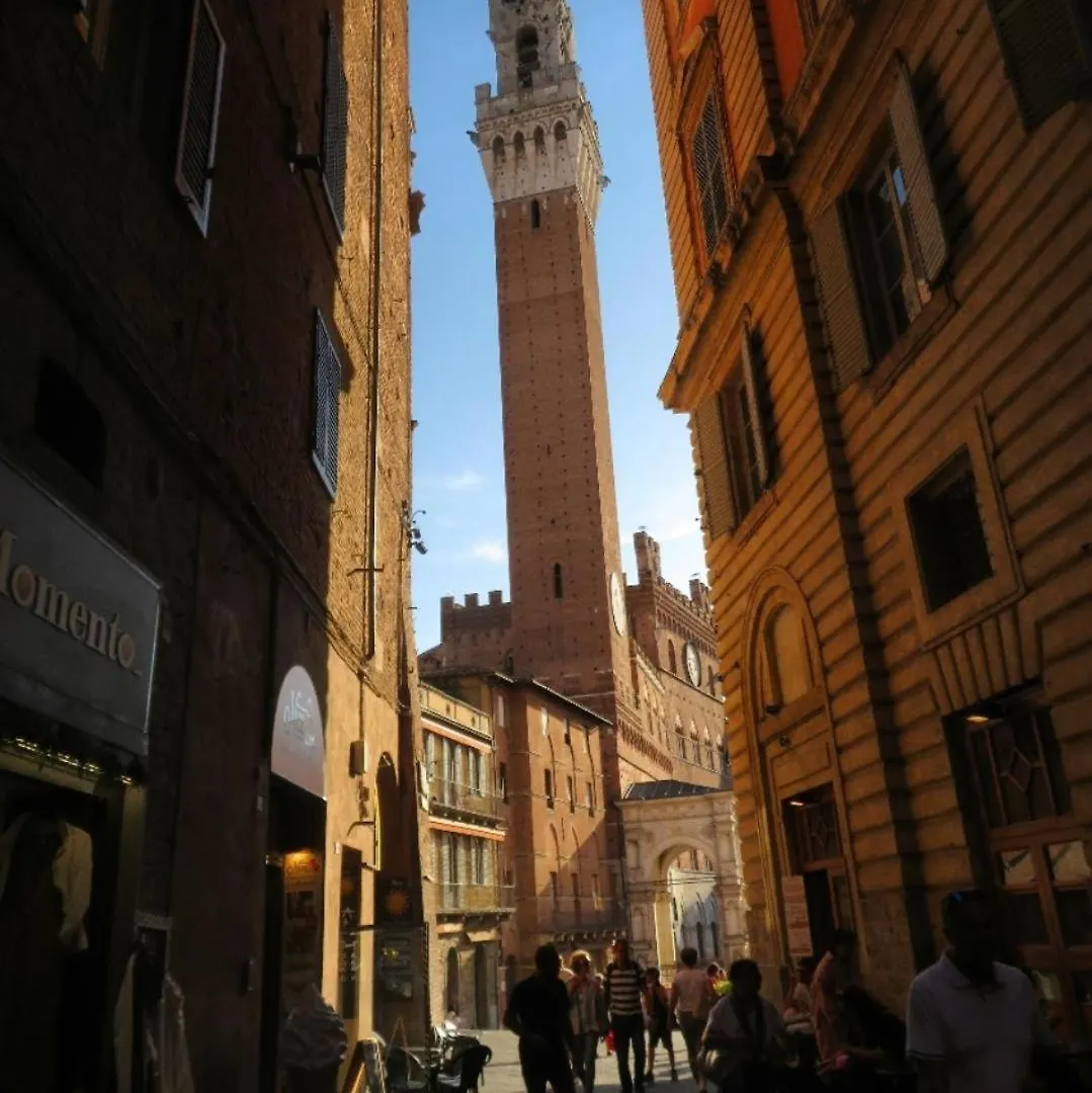 Passiontoscane San Giovanni dʼAsso إيطاليا
